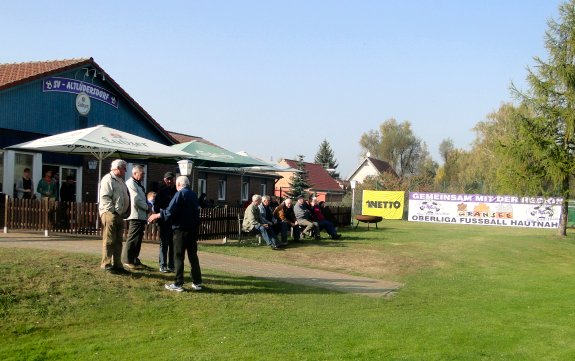 Sport- und Gemeindezentrum Altl&uuml;dersdorf