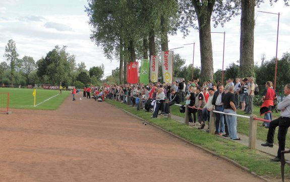 R&ouml;sler-Stadion