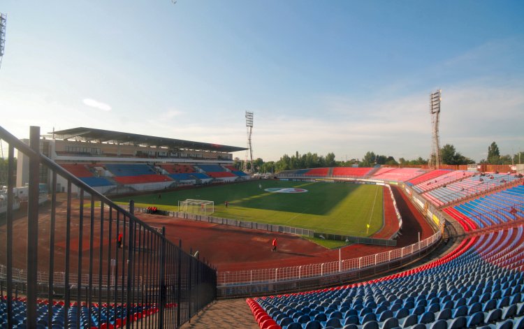 S&oacute;st&oacute;i Stadion