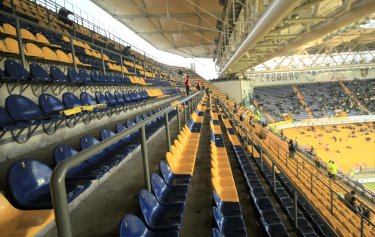 Ş&uuml;kr&uuml; Saracoğlu Stadi