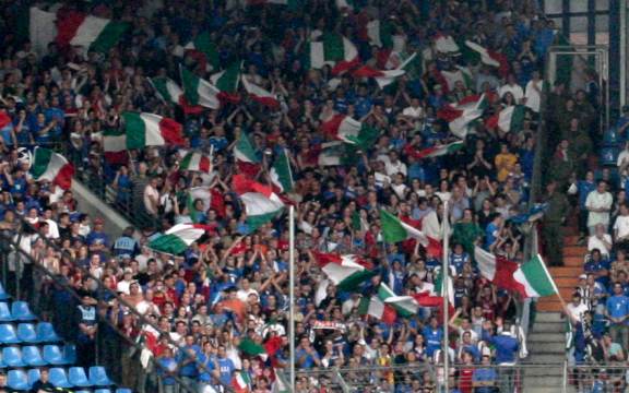 Ruhrstadion - Anh&auml;nger Italien