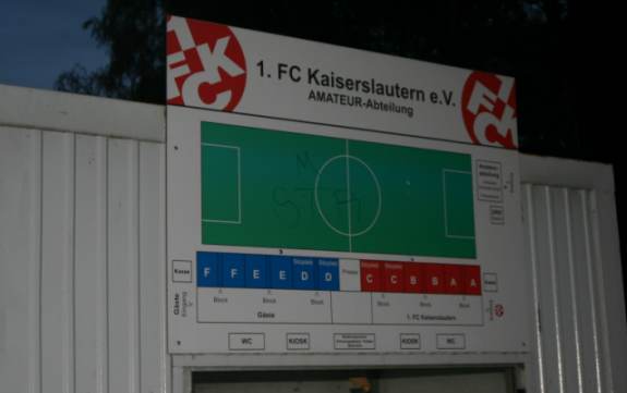 Betzenberg, Platz 4 - Kassenh&auml;uschen