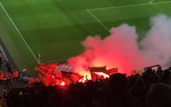 M�ngersdorfer Stadion