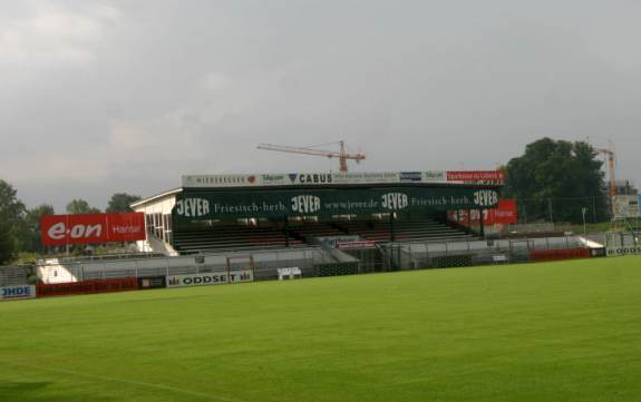 Lohm&uuml;hle - Alte Haupttrib&uuml;ne