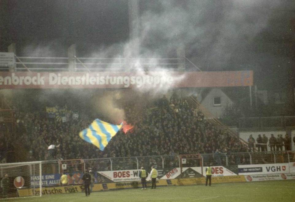 Piepenbrockstadion an der Bremer Br&uuml;cke - G�stefans