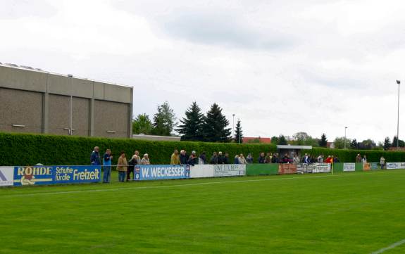 Stadion am F&uuml;nften - Gegenseite