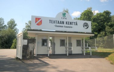 Tehtaan kentt&auml;