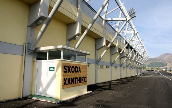 Xanthi Stadion - Au&szlig;enansicht